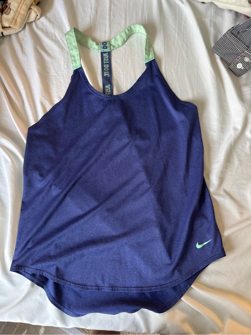 Purple Nike Tank Top - Picture 1 of 3